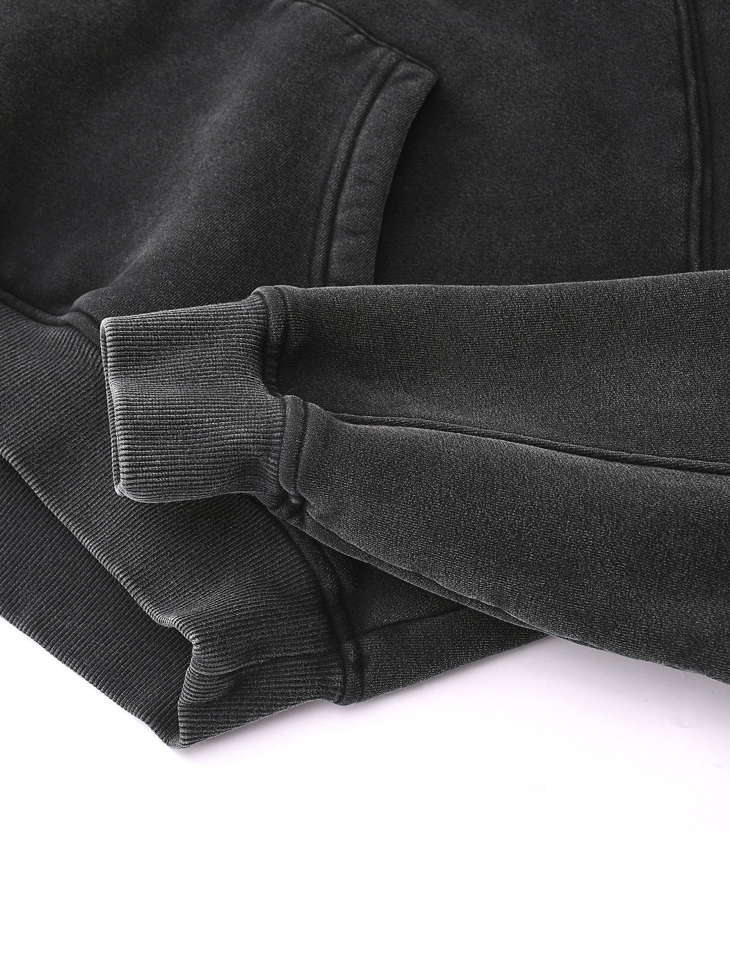 Noir Cropped Hoodie